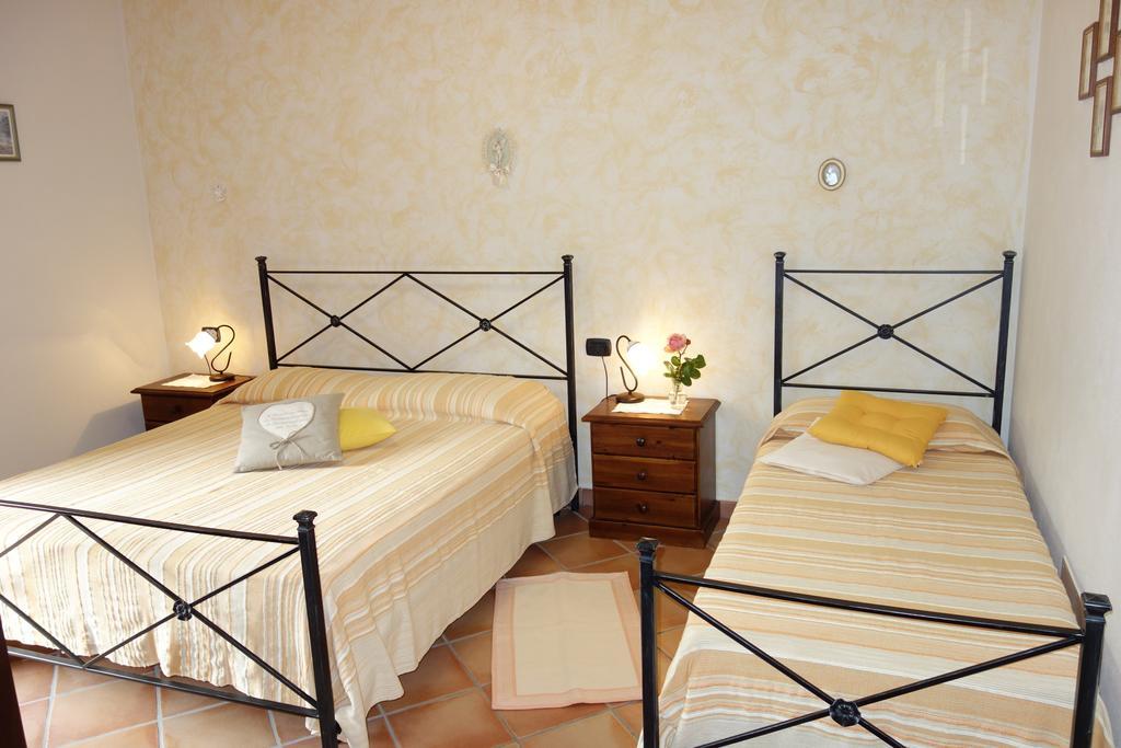 Casa Elisa Apartment มอนตาโยเน ภายนอก รูปภาพ