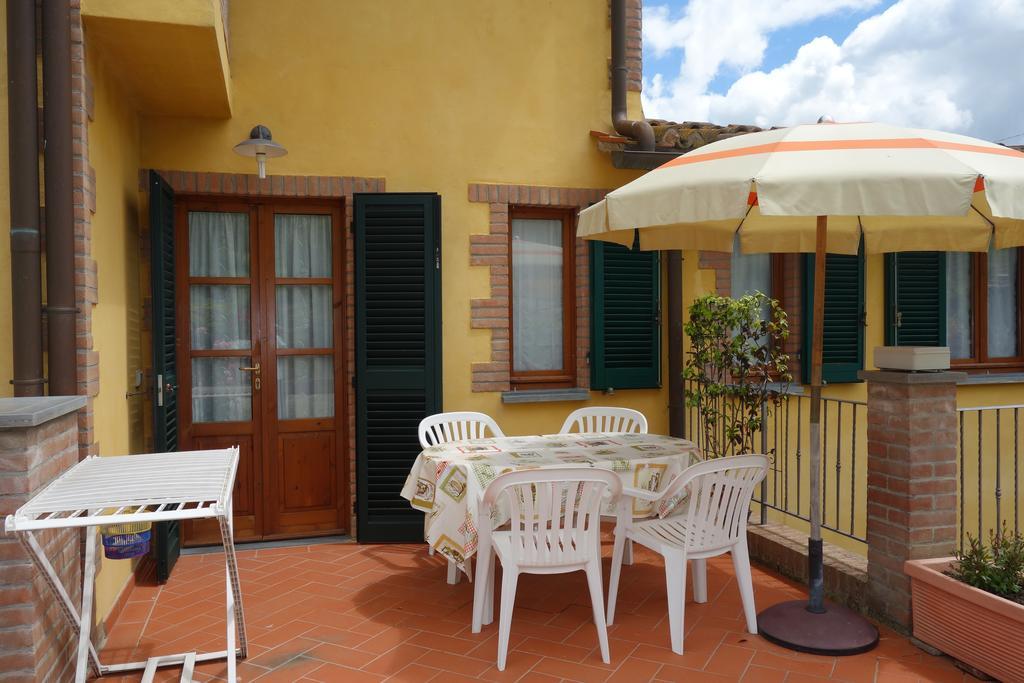 Casa Elisa Apartment มอนตาโยเน ภายนอก รูปภาพ